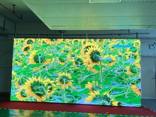 P3.91 3년 보증으로 실내 전체 컬러 다이 캐스트 알루미늄 스테이지 LED 스크린