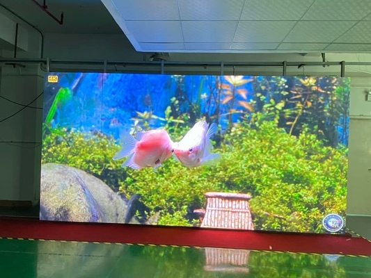 킹라이트 SMD 최고 가는 P2.5 실내 풀 컬러 LED 디스플레이 640x640mm 임대 패널