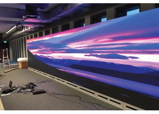 높은 밝기 SMD LED 렌터 스크린과 철 캐비닛, 40,000 점 / 평방 미터