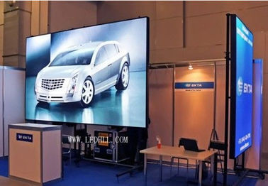 실내 P2.5 매달린 LED 디스플레이 SMD 고해상도 3G WIFI RGB 전원 공급