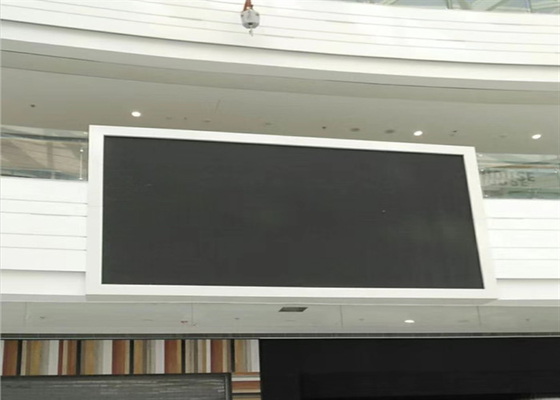 32*16dots 야외 풀 컬러 LED 디스플레이 1R1G1B 픽셀 구성