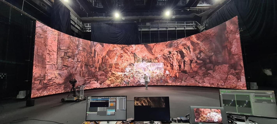 배경 큰 곡선 교회 무대 LED P3 P4 실내 콘서트 실내 풀 컬러 LED 디스플레이
