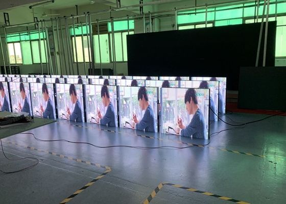 좋은 가격 Ｇ 에너지 전원 공급기와 RGB P4 이음새가 없는 경량 실내 주도하는 내각 온라인으로
