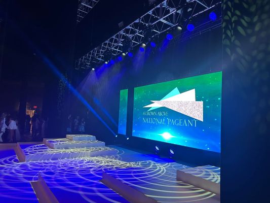 p3.9 실내 풀 컬러 LED 디스플레이, 포괄적인 멀티미디어 호환성 및 PC와 실시간 콘텐츠 동기화