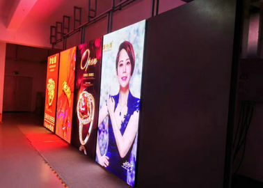 2500 Hz P10 야외 풀 컬러 고해상도 LED 디스플레이 960mm X 960mm 캐비닛