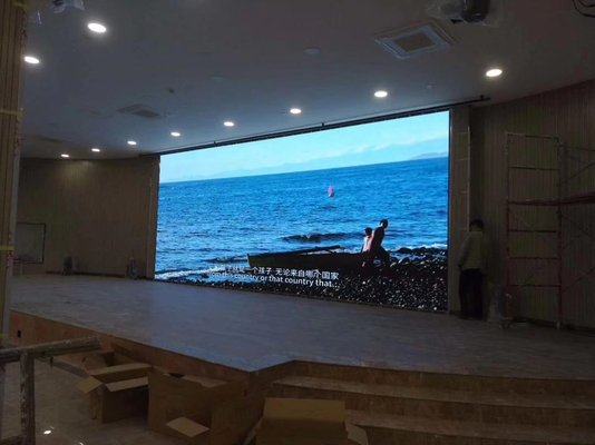 P2.5 모듈 실내 풀 컬러 LED 디스플레이 160*160mm 64*64 픽셀 1/32 스캔 Smd2121 Rgb