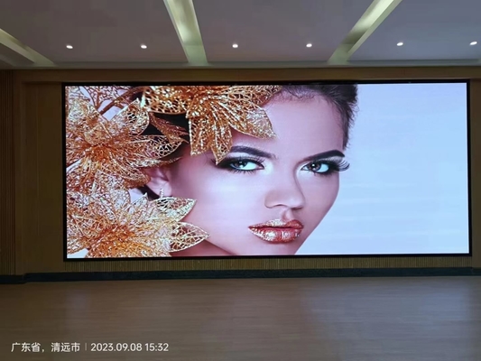 250*250mm 실내 풀 컬러 LED 디스플레이 1/16 스캔 모드