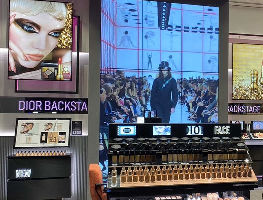 P3.91 투명 LED 디스플레이 화면 100000시간 수명 1920-3840Hz