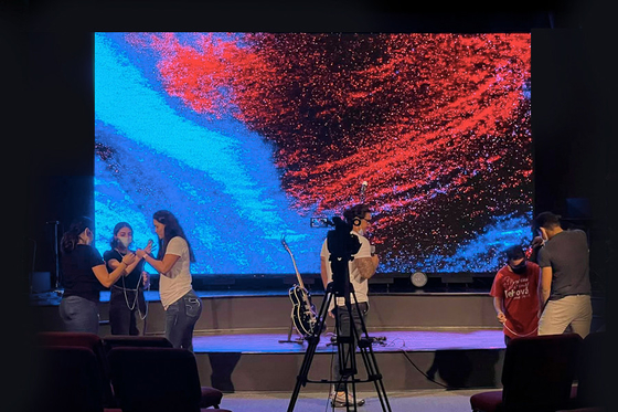 P4 실내 SMD2121 LED 다이 캐스트 알루미늄 스크린 RGB 스틸 캐비닛 3 년 보증