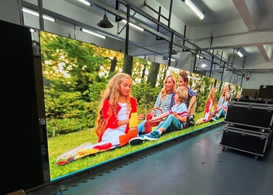 콘서트용 금속 풀 컬러 SMD2121 P4 실내 렌터 LED 디스플레이