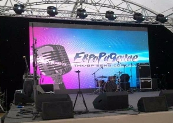 P8 야외 풀 컬러 방수 LED 다이 캐스팅 알루미늄 스크린 3 년 보증