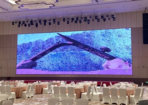 풀 컬러 HD LED 빌보드 P4 DC5V 아웃도어 경기장 상업 스타트업 애플리케이션