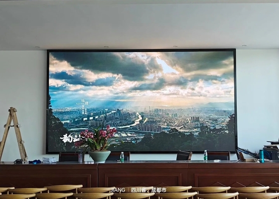 SMD3535 P2.5 실내 다이 캐스팅 알루미늄 캐비닛 풀 컬러 LED 디스플레이 DC5V 광고 모듈 160*160mm