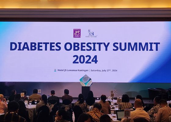 P2.5 SMD 임대 차시, 가벼운 무게, 임대 LED 디스플레이, 3년 보증