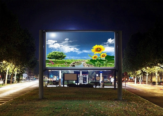 HD RGB 임대 LED 디스플레이 P4 야외 비디오 고해상도 IP65 노바 시스템