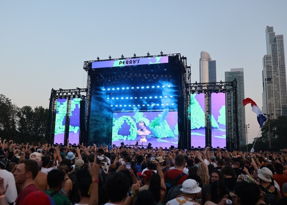 캔베스트 UE 8K P0.6 울트라 슬림 마이크로 코브 실내 LED 화면