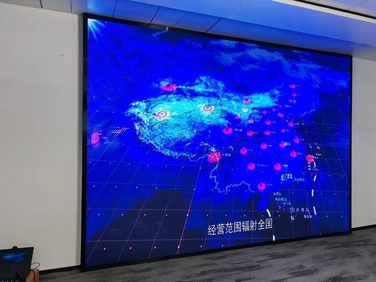 폴더블 스탠드 (COB) 와 함께 휴대용 울트라 얇은 실내 P3.91 LED 포스터 디스플레이