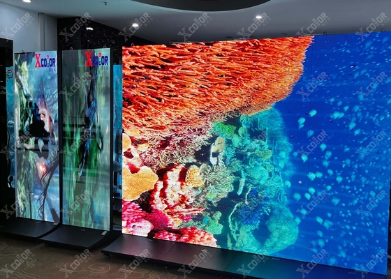 P1.667 작은 피치 SMD LED 디스플레이 200 * 150mm 모듈 웨이퍼 칩 유연하고 방수