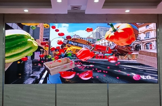 높은 밝기 P3.91 실내 전색 LED 디스플레이 3년 보증