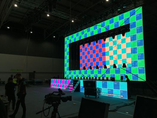 CoB P2.5 Smd1515 RGB 풀 컬러 LED 다이 캐스팅 알루미늄 스크린 표준 고정 사용 캐비닛