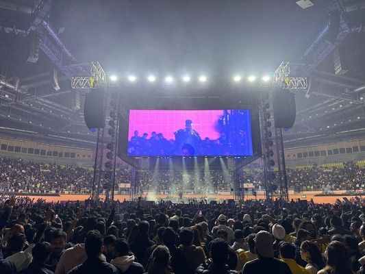 렌터 스크린 다이 캐스트 알루미늄 박스 초명성 작은 피치 LED 게시판, 고화질 P2.5 LED 디스플레이
