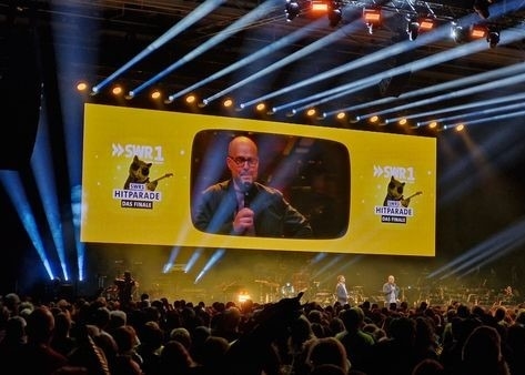 4m X 3m 완전 시스템 P2.6 P2.9 P3.91 P4.81 LED 디스플레이 500mmx500mm LED 패널 배경 풀 컬러 실내 야외 LED 화면