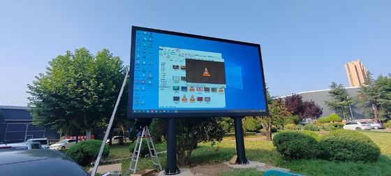 10mm 픽셀 피치 하이 밝기 LED 디스플레이 화면 고속도로 거리 야외 광고