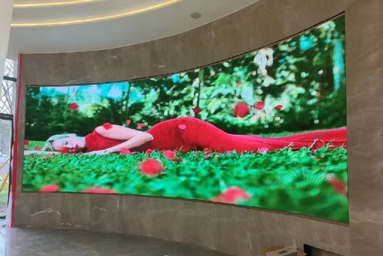 고해상도 P2.6 LED 화면 실내 풀 컬러 LED 디스플레이 160000 픽셀/m sup2 500*500mm 모듈 크기
