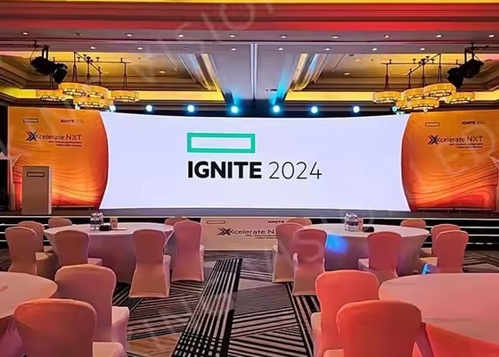 CE/ROHS/FCC/ISO2001 표준 스테이지 LED 스크린 16.7million 색상과 50/60 Hz 입력 전압