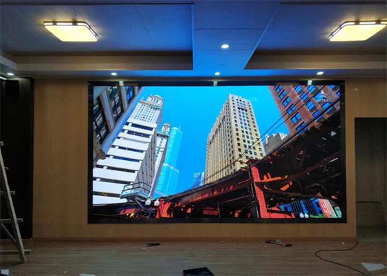실내 고정 / 철 상자 LED 디스플레이 P2.5 임대 LED 디스플레이 1R1G1B 픽셀