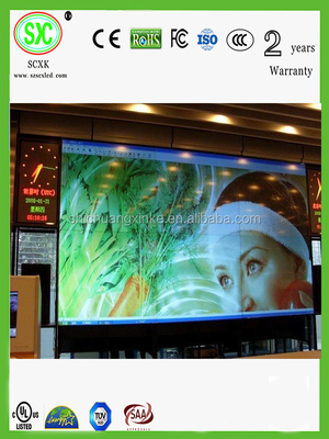 LSN/NoVa 시스템으로 제어되는 실내 RGB LED 패널 디스플레이