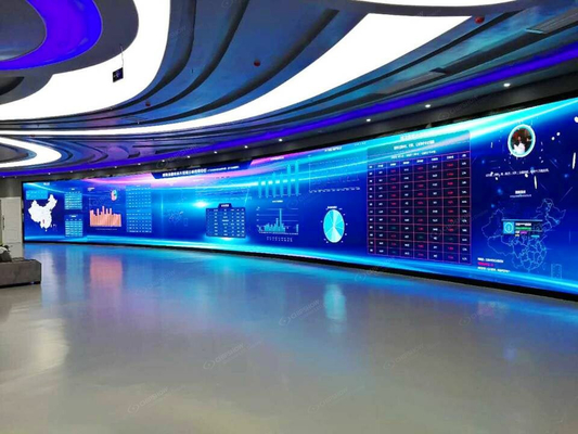 SCX LED P5 실내 LED 디스플레이 100 000 시간 수명 50% 밝기와 CAT5 케이블 단일 모드 섬유 제어 거리