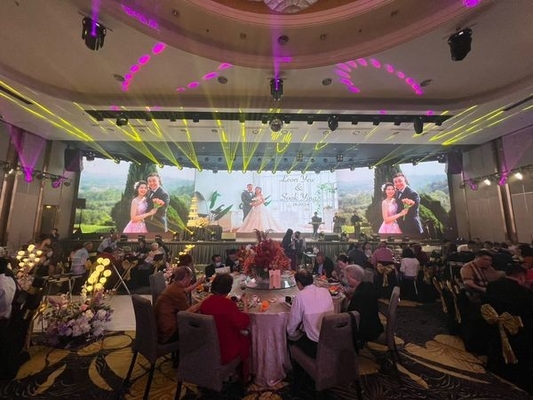 P4 RGB 렌터 다이 캐스트 알루미늄 실내 LED 디스플레이 보드, 1/16 스캔 LED 화면 비디오 벽 IP34 HD 유연성