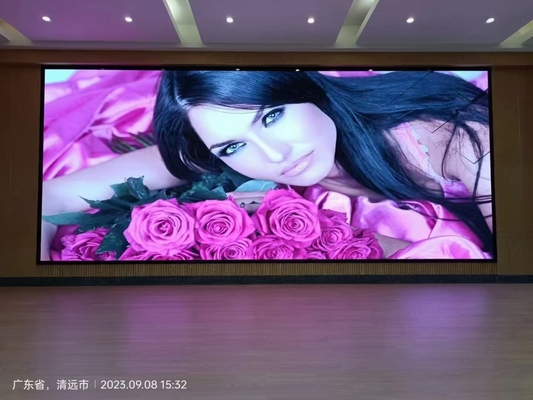 렌터 스크린 옥외 방수 디지털 상업 광고 640*640MM P4 LED 디스플레이