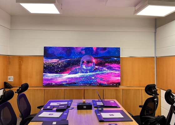 P4 야외 풀 컬러 LED 렌터 스크린 에피스타 칩 62500 포인트 / 평방 미터