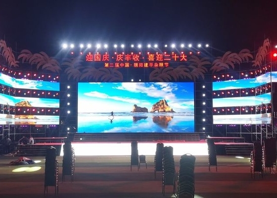 극 얇은 렌터 야외 LED 화면 비디오 벽 25mm 픽셀 피치