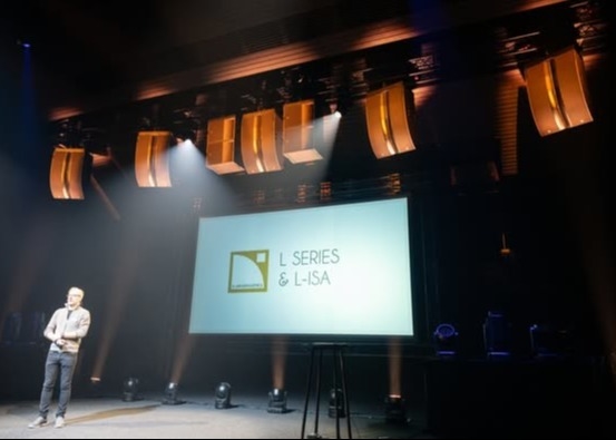 풀 컬러 렌터 LED 디스플레이 모듈 P10 1RGB 서스펜딩 LED 광고 디스플레이