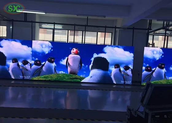 256x256mm 모듈 크기 풀 컬러 P16 외관 LED 디스플레이 렌터 스크린 철 상자 / 다이 캐스팅 알루미늄 IP65 방수 영화 광고