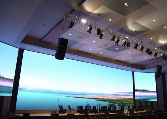 P10 경기장 둘레 풀 컬러 LED 디스플레이 3000Hz 1R1G1B 320x160mm
