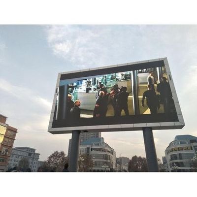 좋은 가격 IP65 보호 수준 7000nits 밝기와 860w/m2 평균 전력 소비 온라인으로