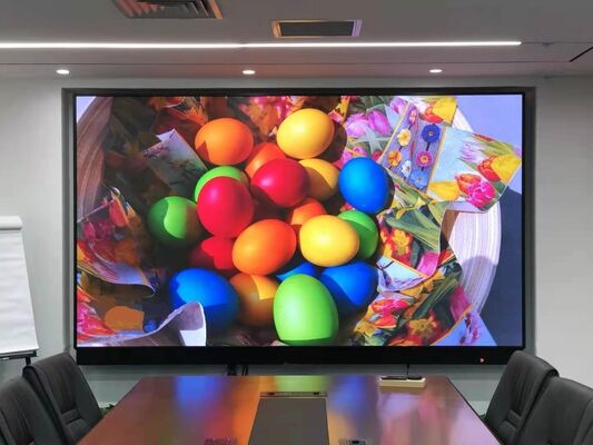 원격 VPM ADSL 관리 기능이 있는 실내 P3 풀 컬러 LED 디스플레이, PC 및 웹넷과 호환되어 편리한 작동 가능
