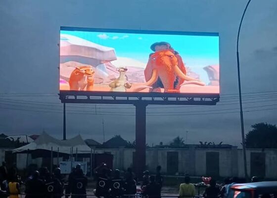 방수 후면 서비스 개방형 캐비닛 P10 실외 풀 컬러 LED 스크린 디스플레이