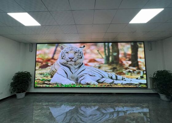 작은 피치 LED P2 640x640 패널, 3840 주사율 LED 디스플레이 스크린, 풀 컬러 LED 스크린