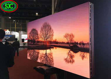 픽셀 피치 2.5mm 실내 고정 LED 디스플레이 비디오 1080p 다이 캐스트 알루미늄