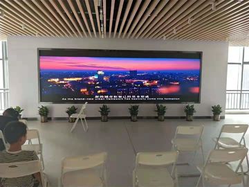 Hd 비디오 디스플레이 P4.81 LED 디스플레이 임대용 전체 컬러 실내 LED 화면 이미지