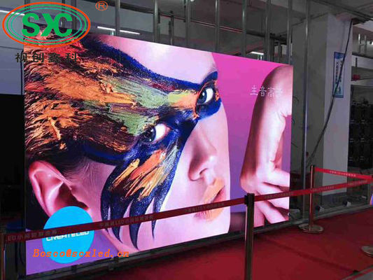 좋은 가격 P6 SMD 인간답게 된 작동 공용영역을 가진 옥외 RGB 발광 다이오드 표시 6000cd 광도 온라인으로