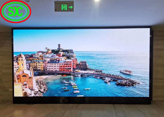 거대한 광고 교회 LED 비디오 벽 화면 2.5mm 픽셀 피치 작은 픽셀 LED 디스플레이