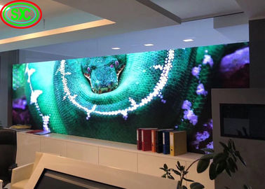 풀 컬러 비디오 1080p HD LED 화면 최고 품질 고 갱신 속도 블랙 SMD 실내