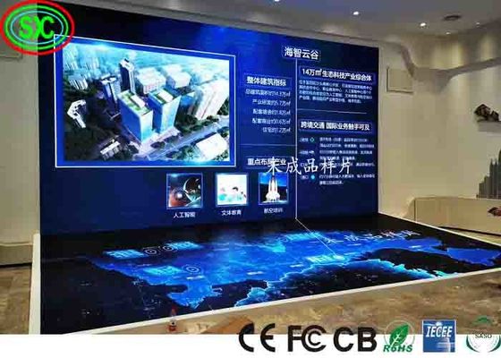 픽셀 피치 높고 갱신 속도 P2.5 3840hz 광고 LED 화면