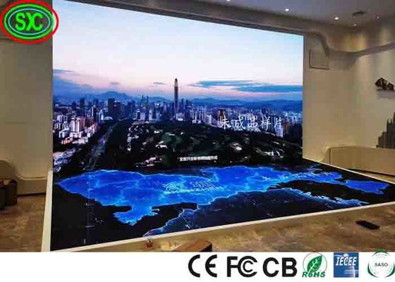 픽셀 피치 높고 갱신 속도 P2.5 3840hz 광고 LED 화면